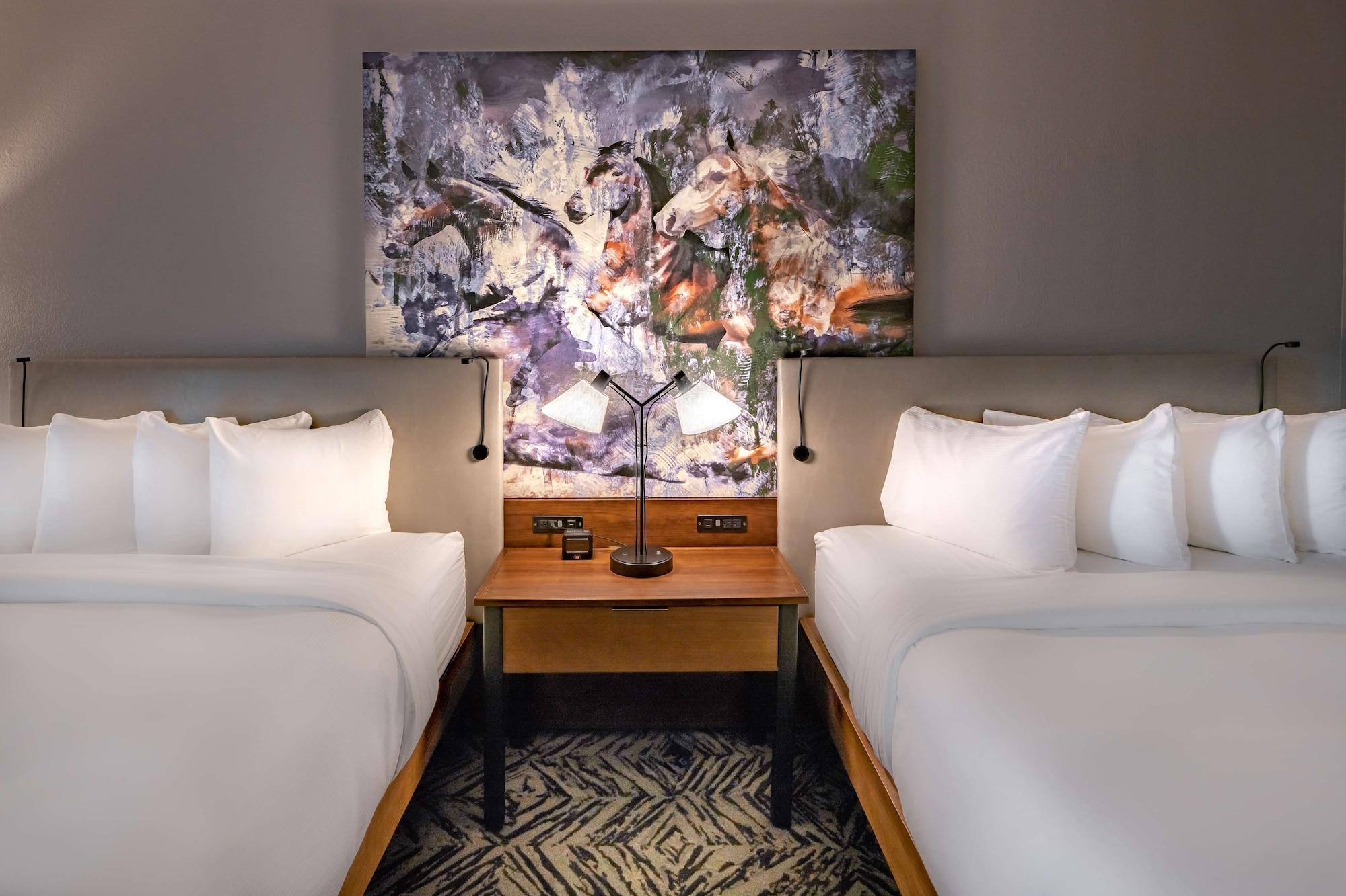 Doubletree By Hilton Dallas-Farmers Branch Eksteriør billede